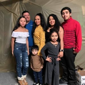 Meet your Posher, Alma